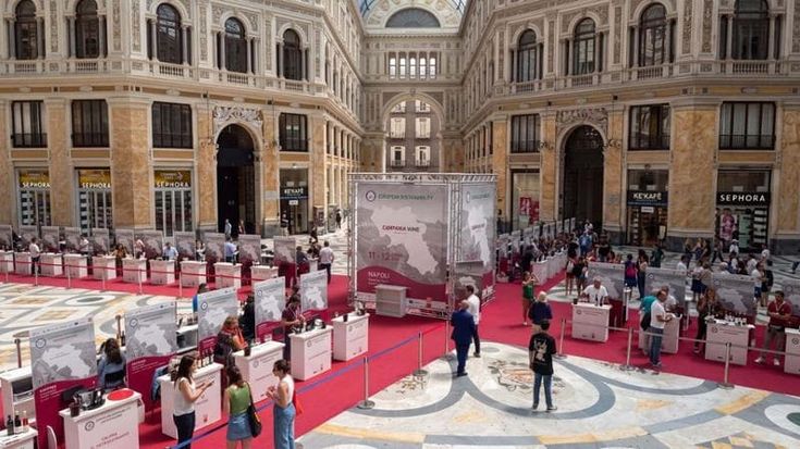 Campania Wine con 102 cantine per città e turisti
