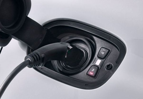 Porsche Panamera 4 E-Hybrid