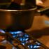Quelle fiammelle azzurre che 200 anni fa hanno rivoluzionato la cucina