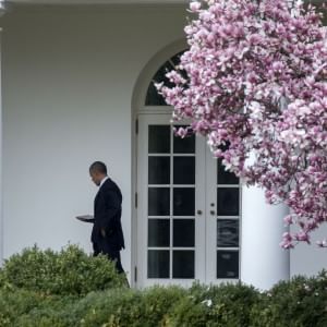 Usa, Cnn: "Attacco di hacker russi al sistema informatico della Casa Bianca"