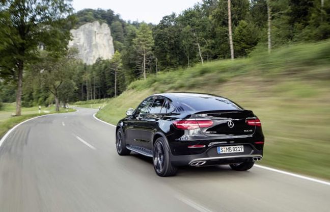 Mercedes, nuove motorizzazioni per GLC e Classe E