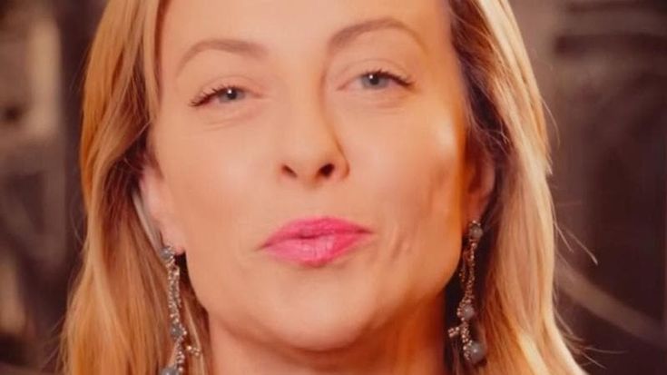 Meloni tifa Orbán: spot con i leader della destra estrema