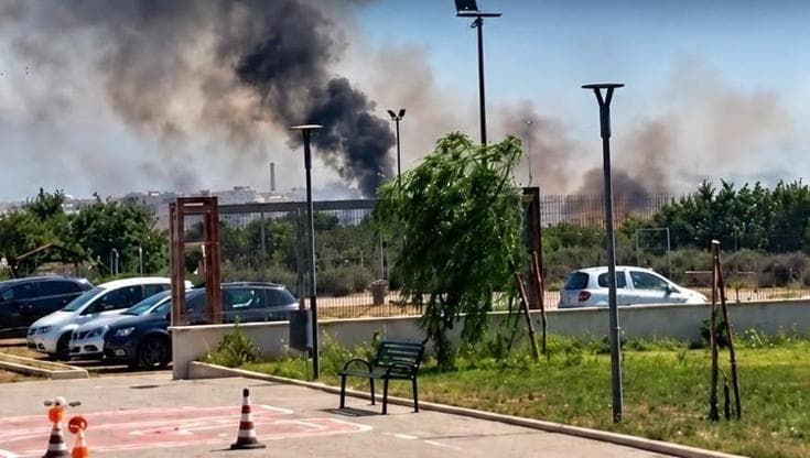 Incendio alla Masseria Ferraioli di Afragola, bene confiscato alla camorra