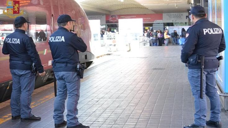 Termini, in manette lo stalker delle biglietterie: perseguitava una dipendente di Italo