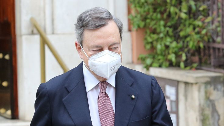 Scuola, Regioni in rivolta sulla riapertura al 100%. Il governo valuta deroghe