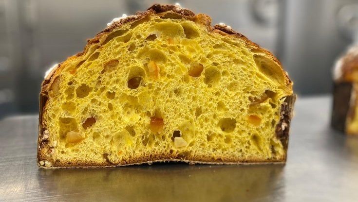 Tradizionale o all’albicocca, a Pasqua la colomba vola in tavola