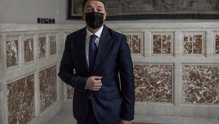 Crisi di governo, Renzi chiede a Fico un contratto: "Prima i contenuti, poi il premier”
