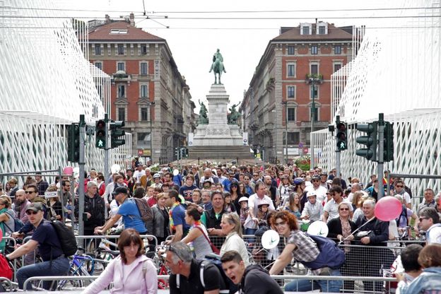 In 20mila al Cyclopride con Filippa Lagerback e Moser