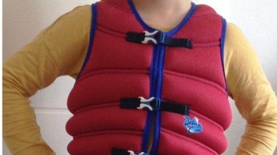 In Germania giubbotti con la sabbia per calmare i bambini iperattivi: ''Ma non sono costretti"