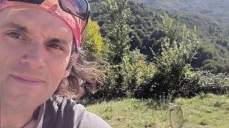 Paride Cazzato, chi era il prof morto carbonizzato nella sua 127: “Amava natura e auto d’epoca”