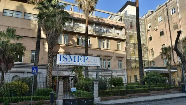 Lavori all’ospedale dei bambini, i pazienti di cardiologia saranno trasferiti al Civico: è polemica