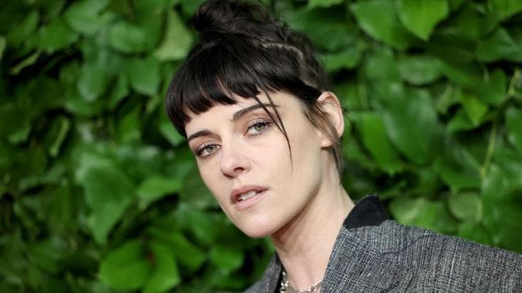 Kristen Stewart: “Le donne sono state educate a essere controllate dai maschi: ci vogliono docili”