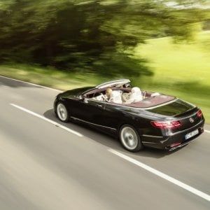 Nuova Classe S, ora anche in versione coupé e cabrio