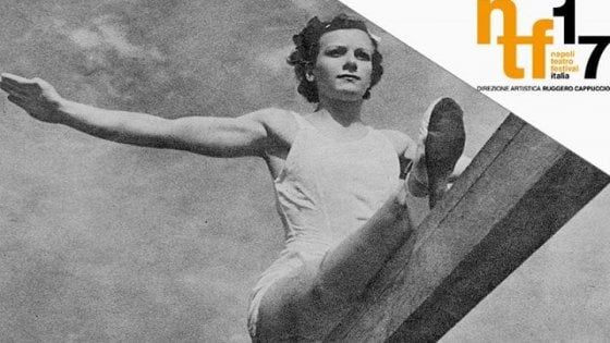 Napoli Teatro Festival, un martedì di debutti con “SportOpera” e “Scatti – Fotografie di teatro” 