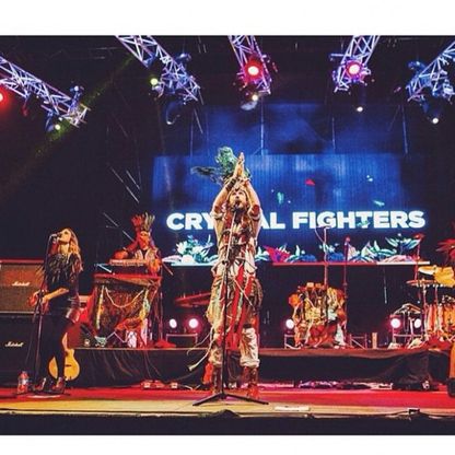 Folk, elettronica e alternative: la folle dance dei Crystal Fighters