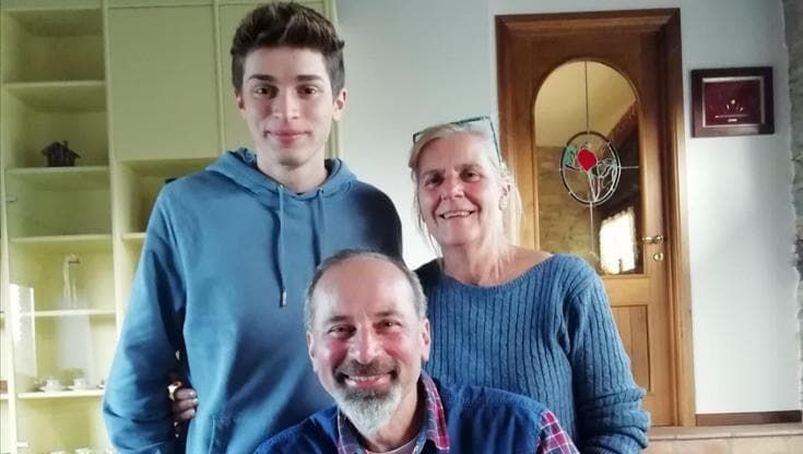 Il gioelliere e l’infermiere: fuga da Milano per allevare lama e asini in Alta Langa