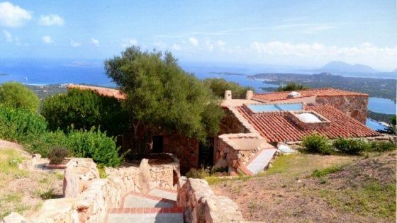 Processo Maugeri: la villa delle vacanze in Sardegna di Formigoni cade a pezzi