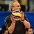 Velasco, il mito del volley italiano annuncia l'addio: 