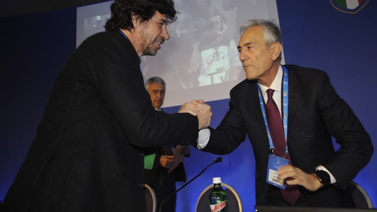 Demetrio Albertini: “Il calcio italiano è instabile come la Prima Repubblica”