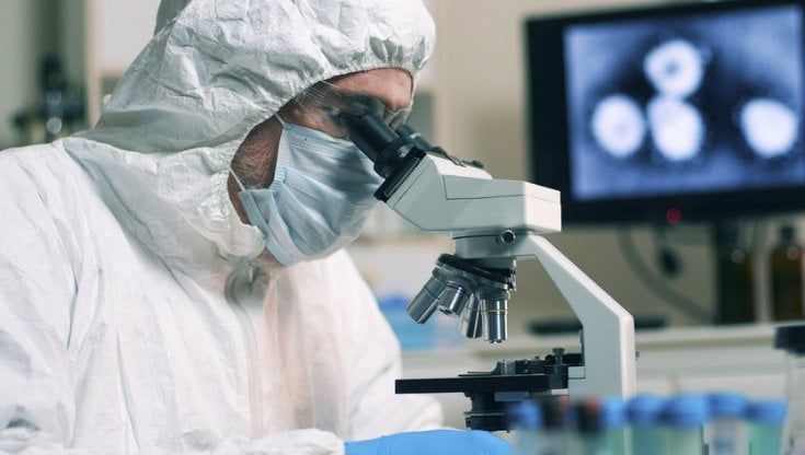 Covid, trovate cinque mutazioni che alterano due geni