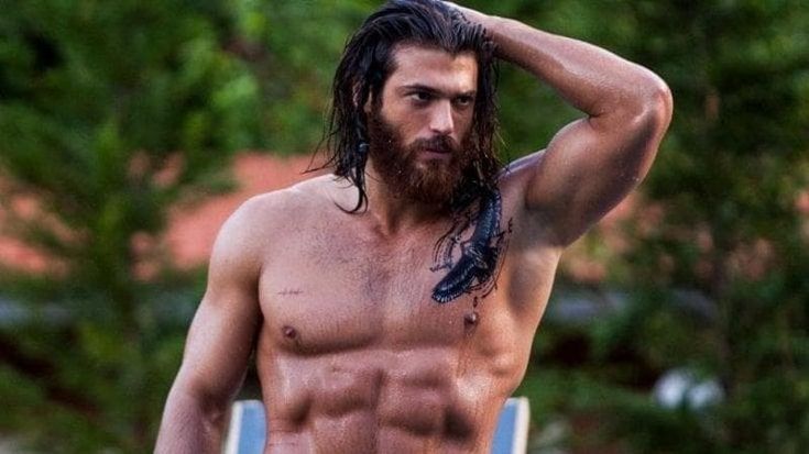 Sandokan con Can Yaman, il ciak della serie in Calabria a fine aprile