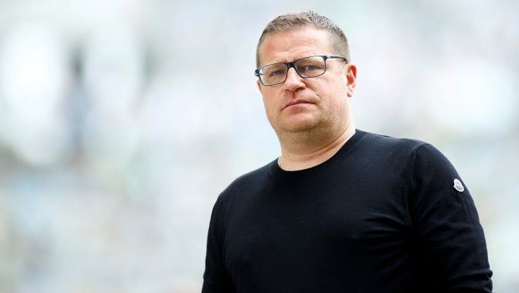 La Germania si commuove per le lacrime del manager del Borussia Moenchengladbach : "Troppo stress, lascio il calcio"