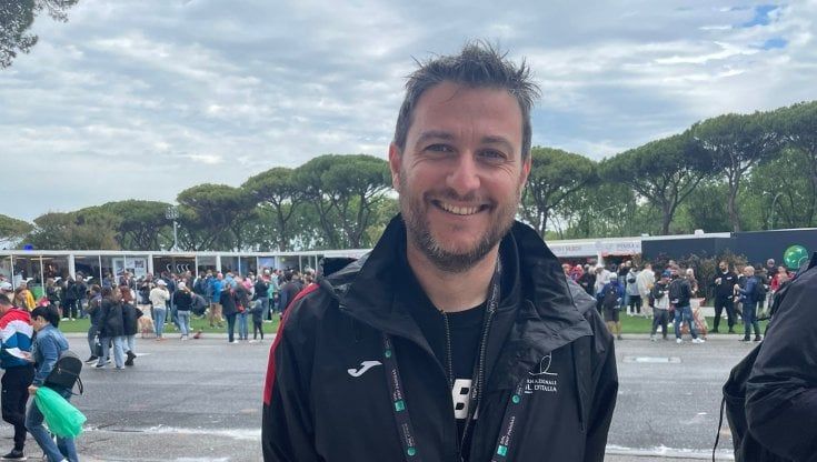 "Ho iniziato come raccattapalle, ora sono il responsabile del Centrale. Federer è come Totti, quando lo vedo mi blocco"