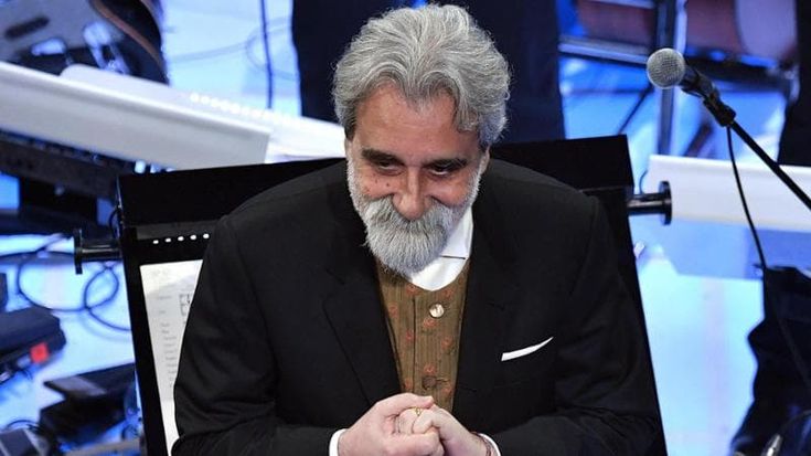 Peppe Vessicchio e quei Festival di Sanremo da star: “Andare al bar? Per carità che poi mi seguono”