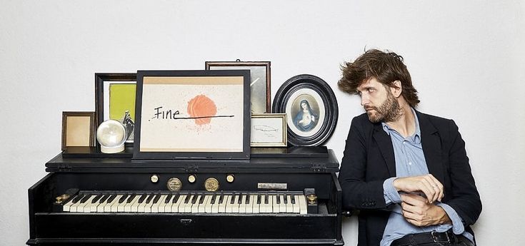 Dente, perché le canzoni d'autore non vanno servite scotte