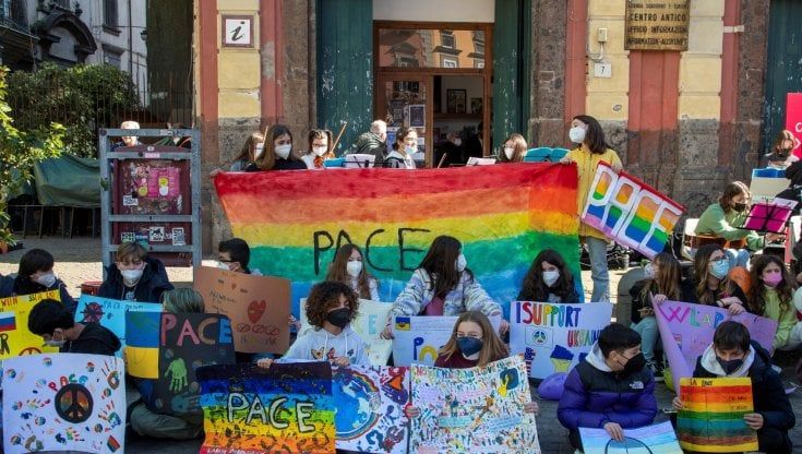 Il direttore scolastico regionale: "Le scuole accolgano i ragazzi in fuga dalla guerra"
