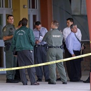 Usa, scriveva sms al cinema, uno spettatore gli spara: un morto e un ferito