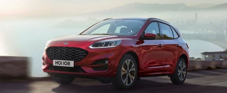 Nuova Ford Kuga, attacco al mondo dell'ibrido