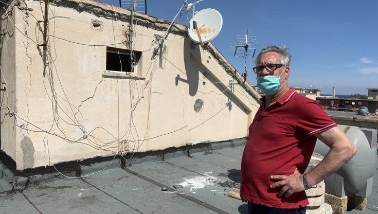 Giuseppe Spagnolo, il grigliatore dei tetti dello Sperone: "Quest'anno c’è la polizia. Barbecue sì ma nel cortile"