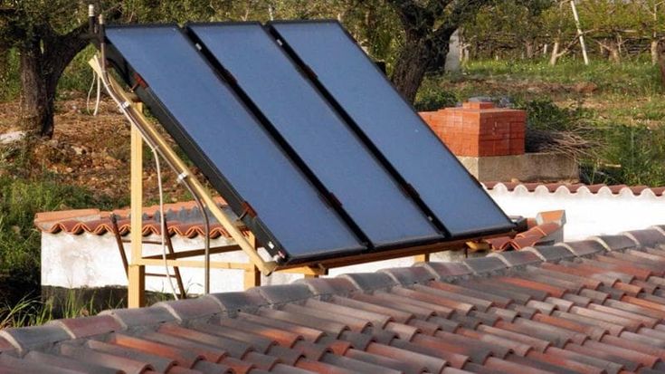 Un miliardo per l’energia, corsa ai pannelli agrisolari per stalle, cantine e cascine