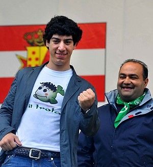 Bossi jr universitario, ma senza maturit&agrave;"E qui a Tirana non ha mai messo piede"