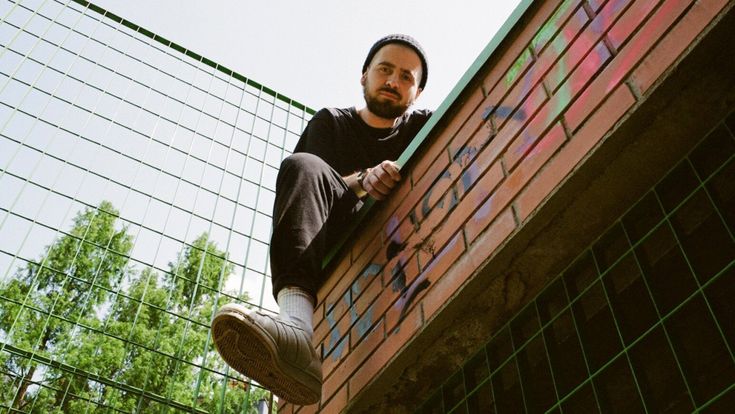Il tocco di Frah Quintale: "Per me la musica è un pennarello"