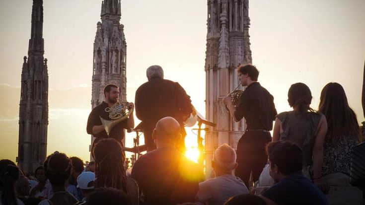 Serate d’Incanto, tornano i concerti al tramonto con vista tra le guglie del Duomo