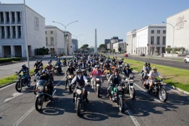 Distinguished Gentleman's Ride, il raduno di beneficenza
