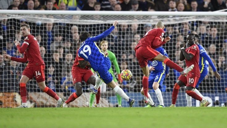 Premier, Chelsea-Liverpool è uno spettacolo: 2-2, ma il City è sempre più lontano