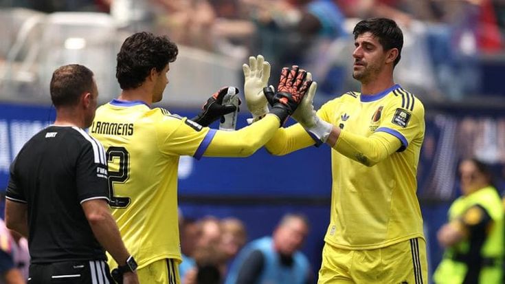 Belgio, polemiche dopo l’eliminazione. Courtois: “Volevo rimanere in campo”. Garcia sotto processo