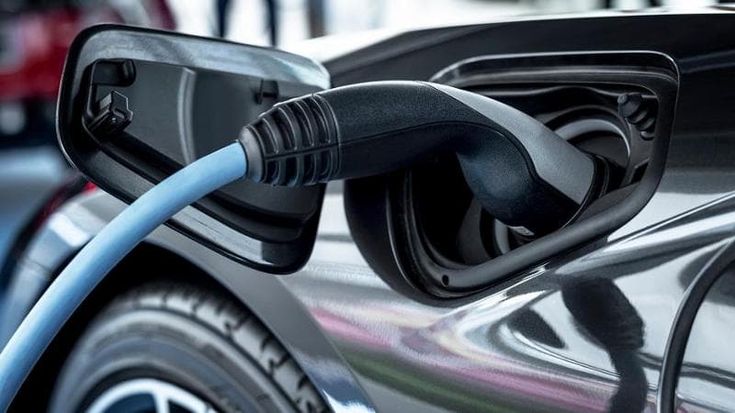 Auto elettrica, chi la compra non torna indietro