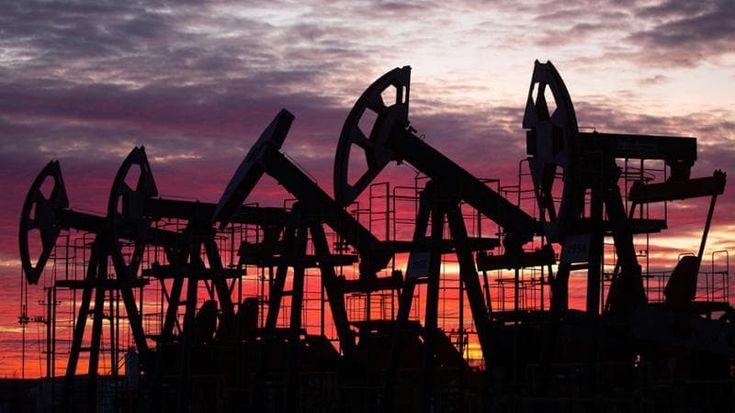 Bce, aumenti dei tassi solo con il prezzo del petrolio sopra i 100 dollari per diversi mesi