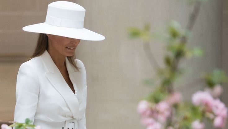 L'ex first lady Melania Trump mette all’asta dei ‘pezzi’ di sé 