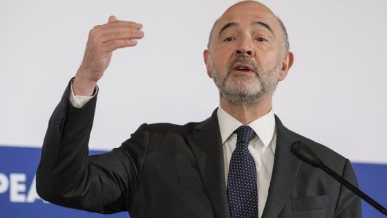 Def, Moscovici: "Il deficit dell'Italia pesa sull'Eurozona". Tria: "Non siamo un rischio globale"