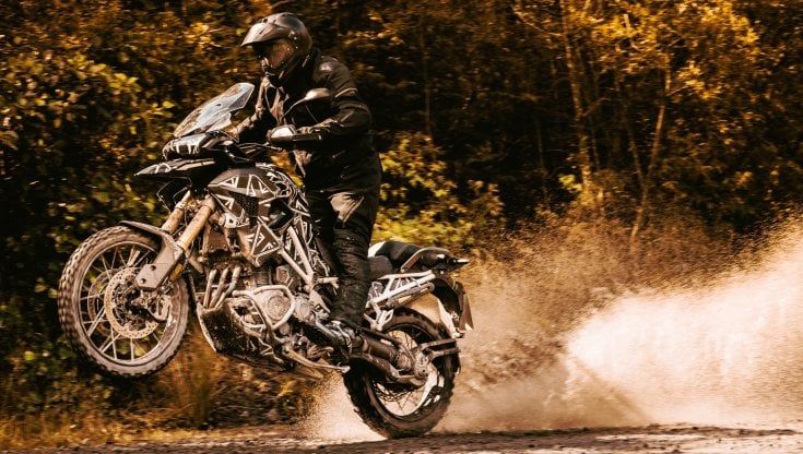 Tiger 1200, il tempo della maxi enduro Triumph