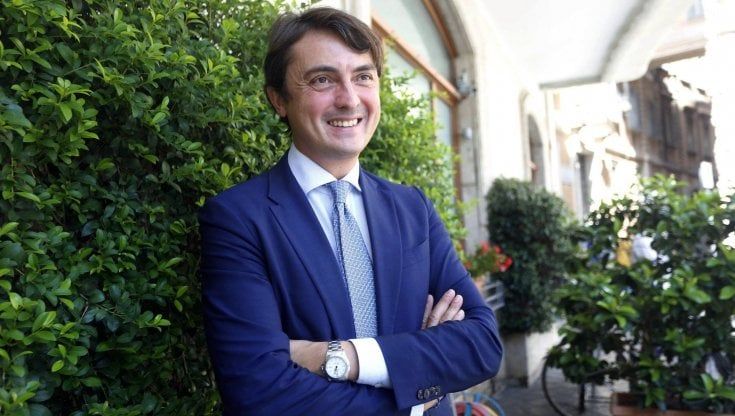 Caso camici, l'ex presidente della Centrale acquisti: "La fornitura decisa dall'ad Bongiovanni con i vertici della Regione"