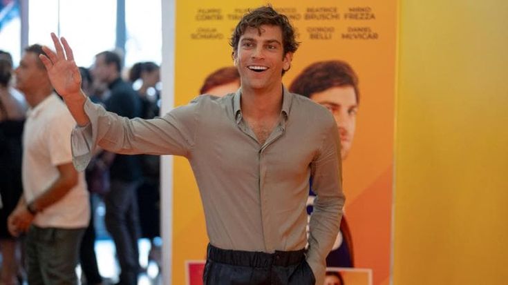 Filippo Contri: “L’omofobia è ignoranza e si combatte anche con la leggerezza”