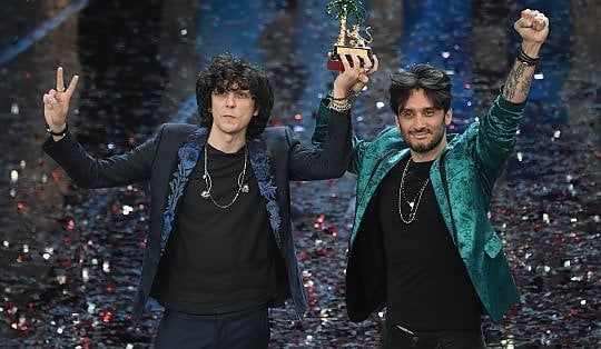 Sanremo 2018, vincono Ermal Meta e Fabrizio Moro, secondi Lo Stato Sociale, terza Annalisa