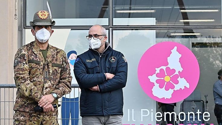 Stress test riuscito per la macchina dei vaccini piemontesi: alle 17.45 l'obiettivo delle 40mila dosi  fissato da Figliuolo è stato raggiunto  