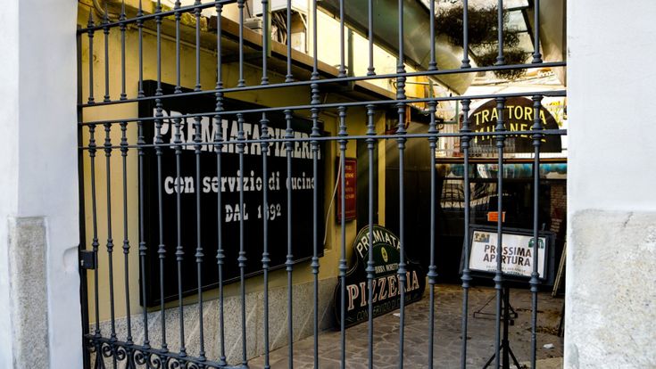 L’impagabile suono della cena al ristorante